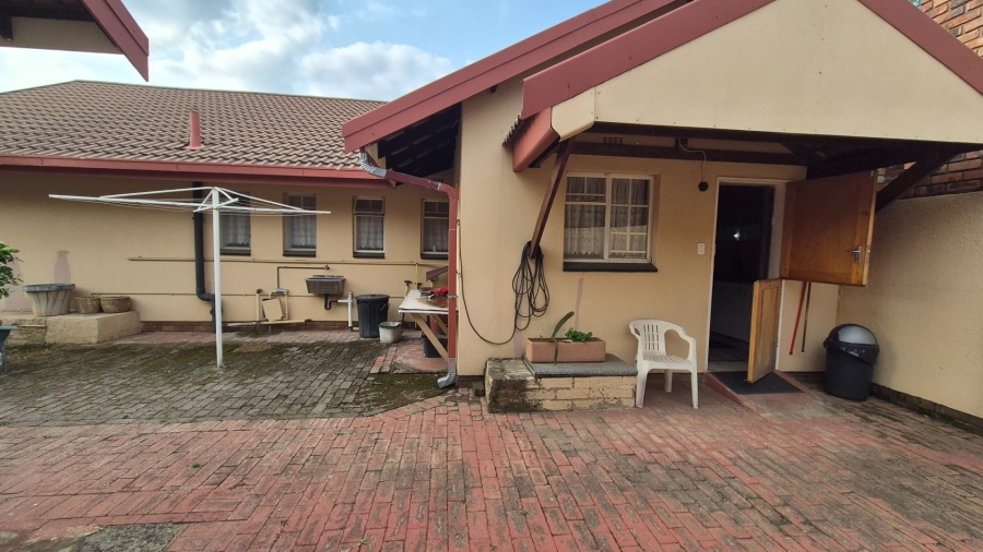 3 Bedroom Property for Sale in Vaalpark Free State